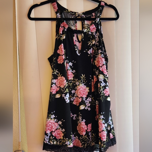 Torrid set lot bundle tank top blouses size 0x - Picture 4 of 7